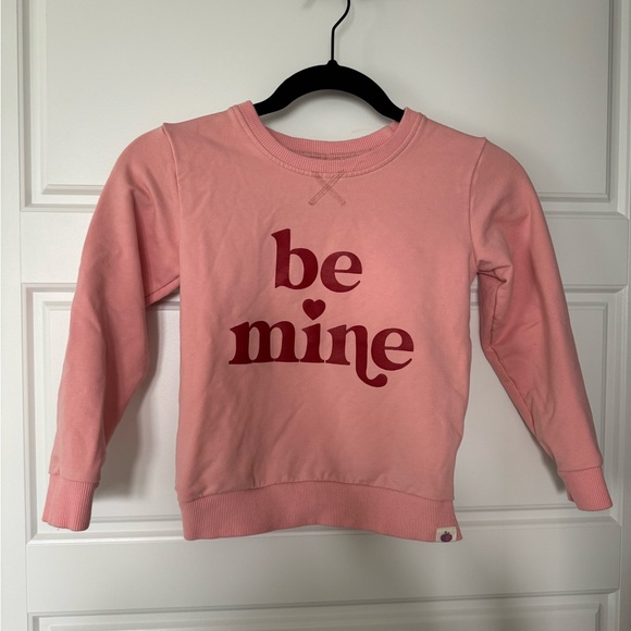 Cheeky Plum Pink Sweatshirt Be Mine Valentines Day Size 8 Kids - Picture 1 of 4